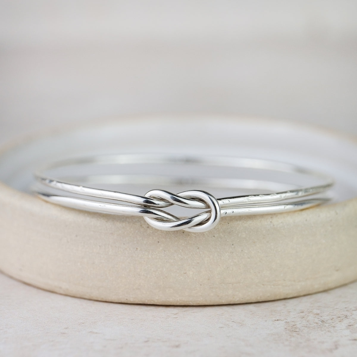 LOVE KNOT sterling silver bangle - Beautifully Gifted