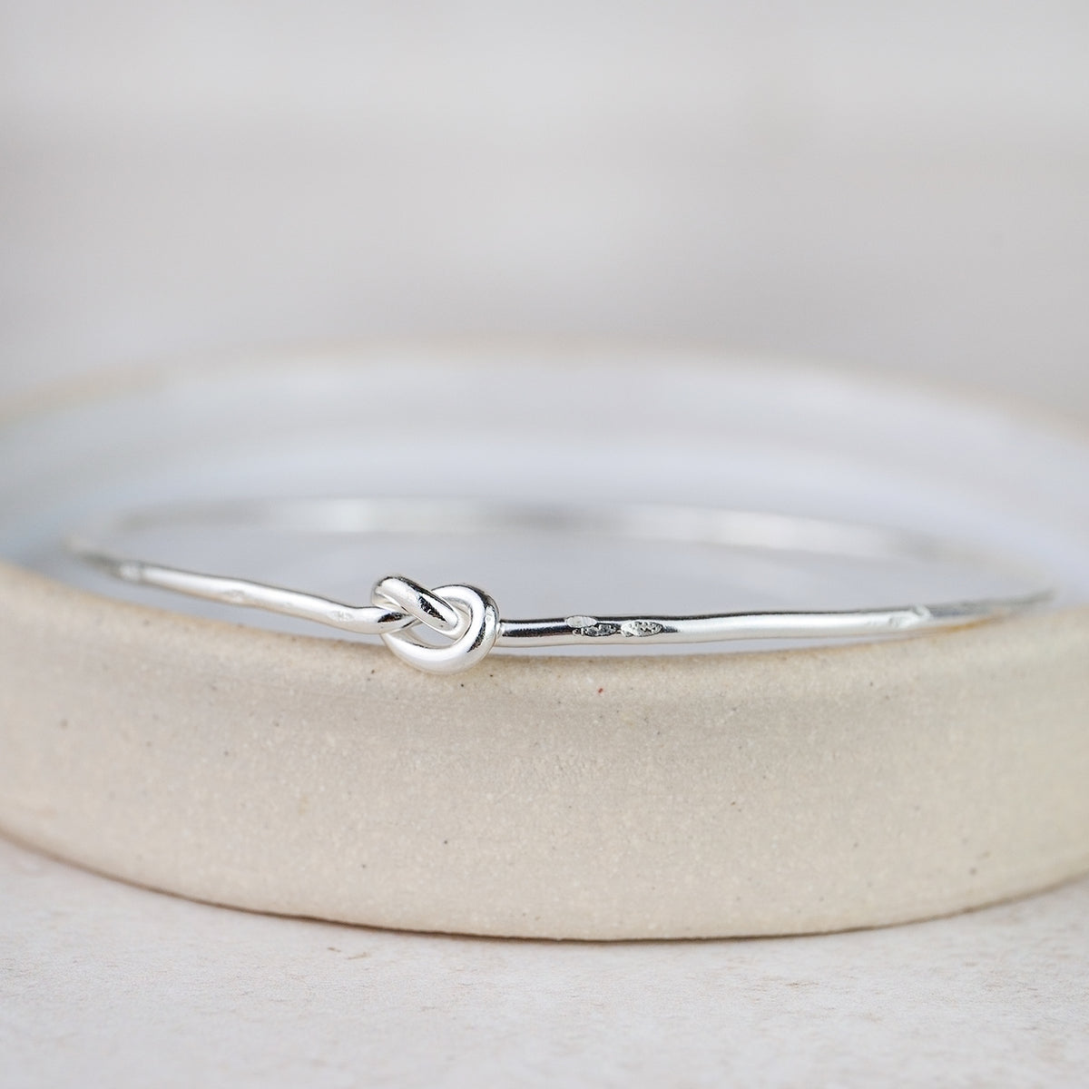 Sterling Silver Single Love Knot Bangle – Lucy Kemp Jewellery