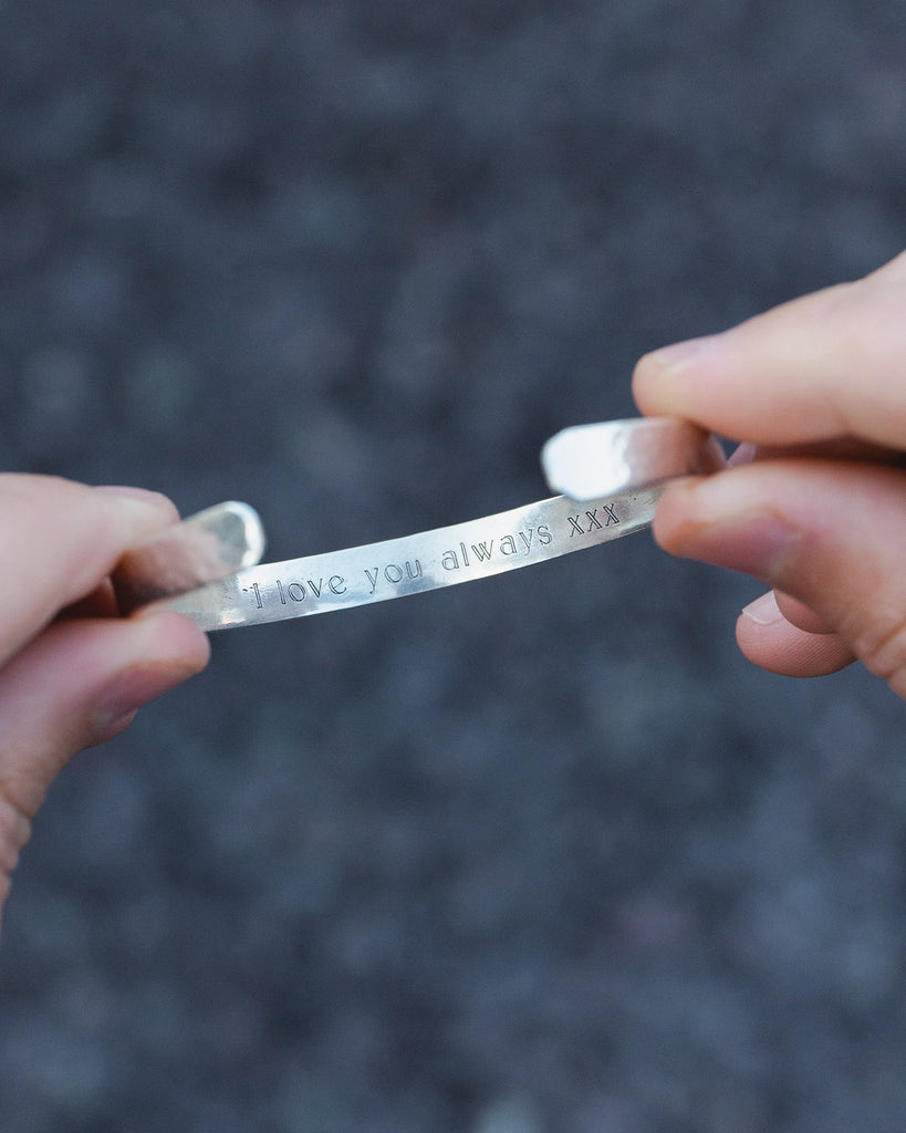 Why Personalised Silver Jewellery Makes the Most Meaningful Anniversary Gift