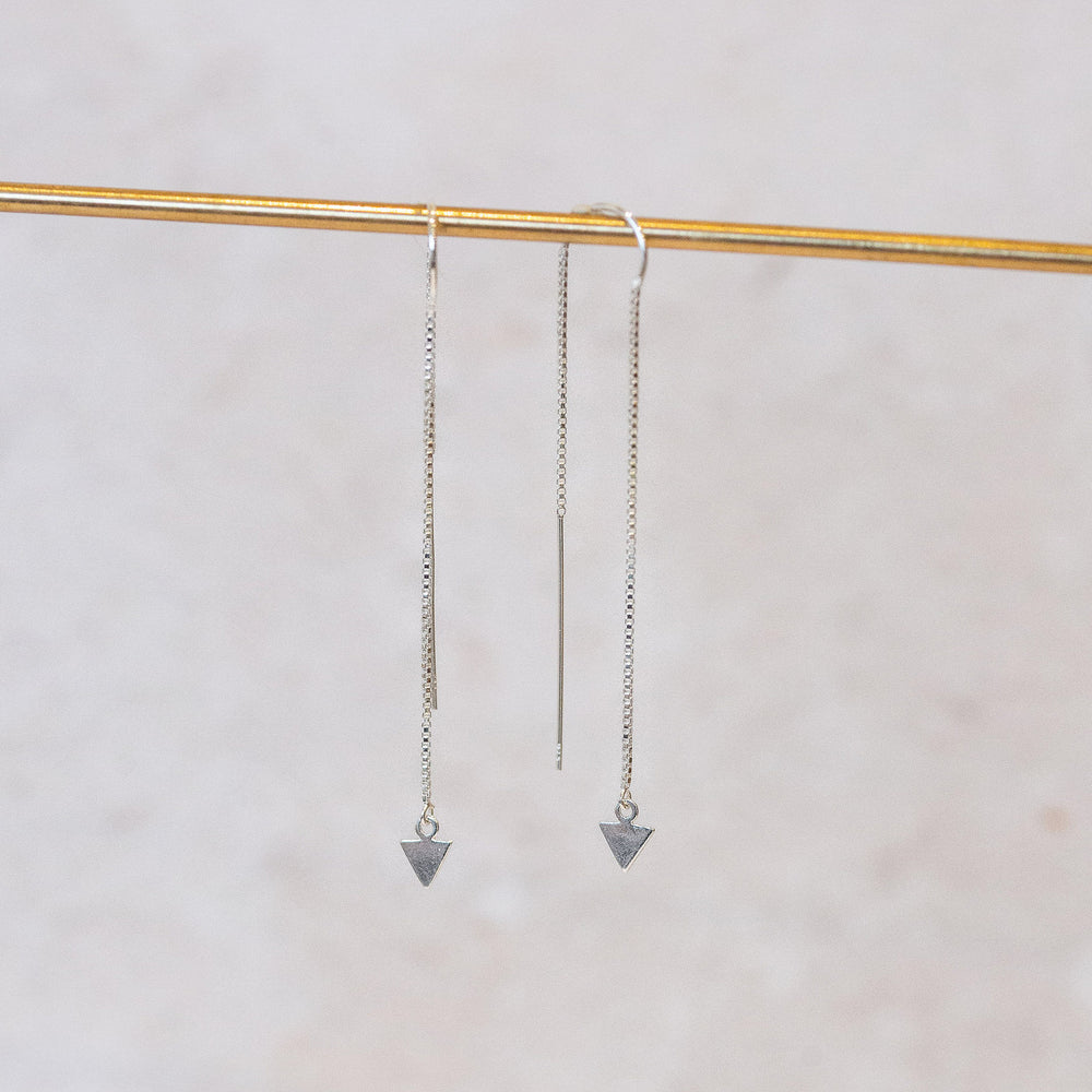sterling silver threader earring with arrow charm handmade by Lucy Kemp Jewellery