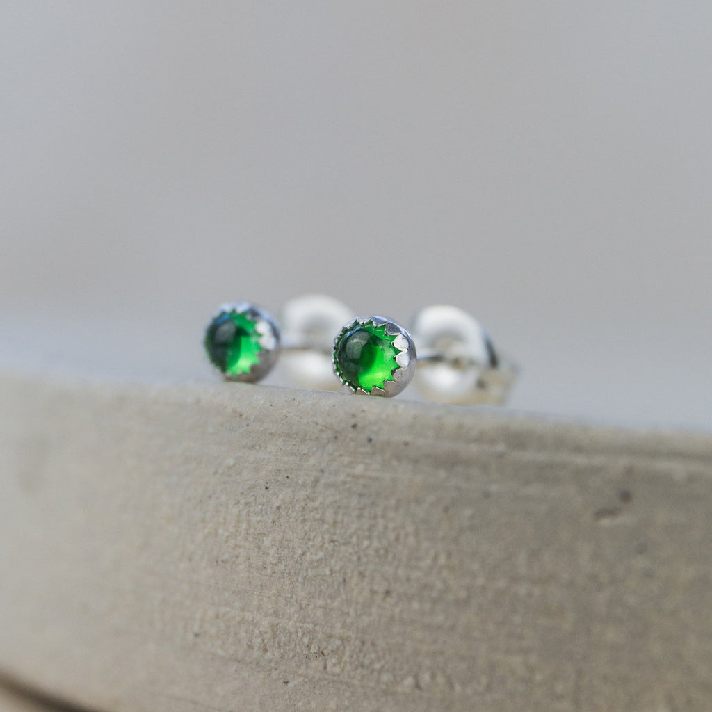 sterling silver mini emerald studs