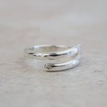 sterling silver hammered thumb adjustable ring